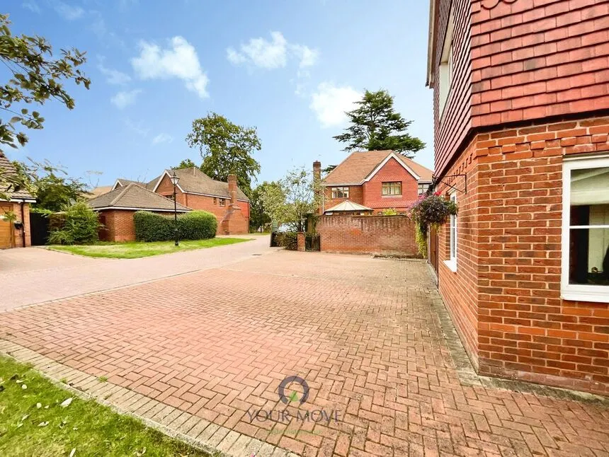 Greyfriars Drive, Bromsgrove, B61, photo 4