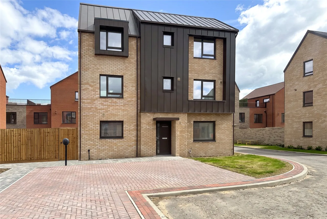 4 bed house for sale, Franklin Gardens, Cambridge, CB3