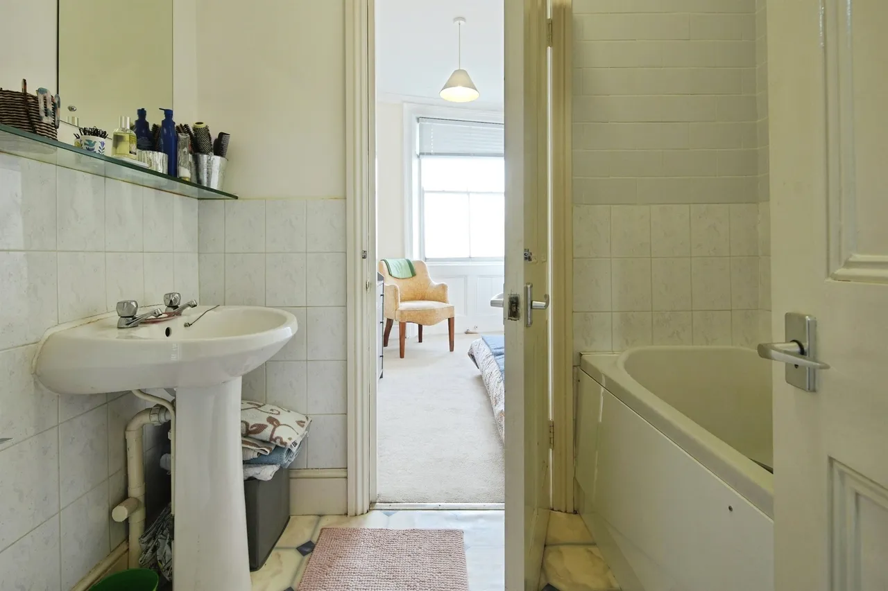 Lansdowne Place, Hove, BN3, photo 13