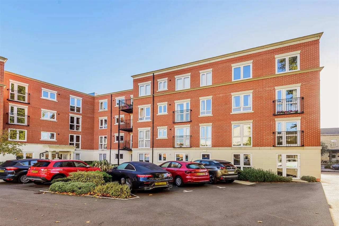 North Place, Cheltenham, GL50, photo 13