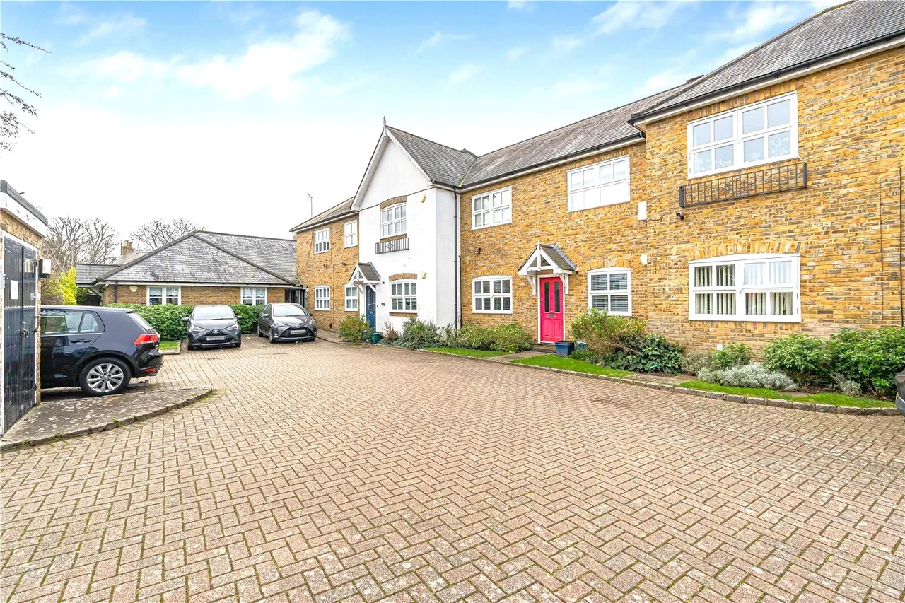 Knights Place, Twickenham, TW2, photo 10