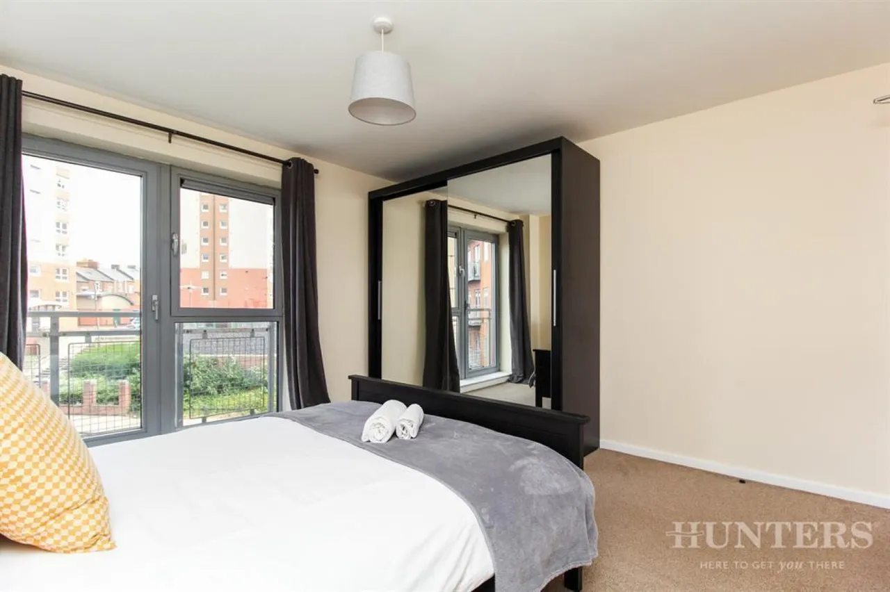 Low Street, Sunderland, SR1, photo 6