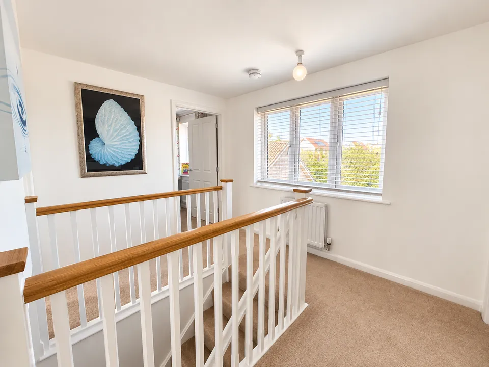 Pearmain Road, Somerton, photo 12