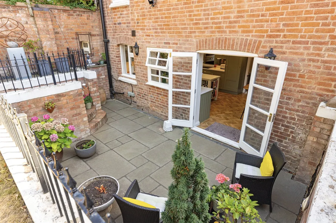 Lansdowne Circus, Leamington Spa, CV32, photo 25