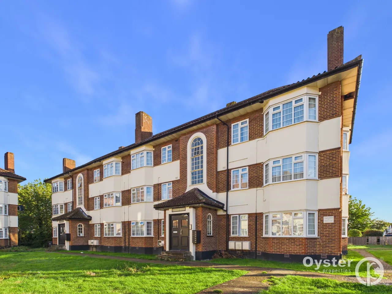 2 bed flat to rent, Bishop Ken Road, Harrow, HA3