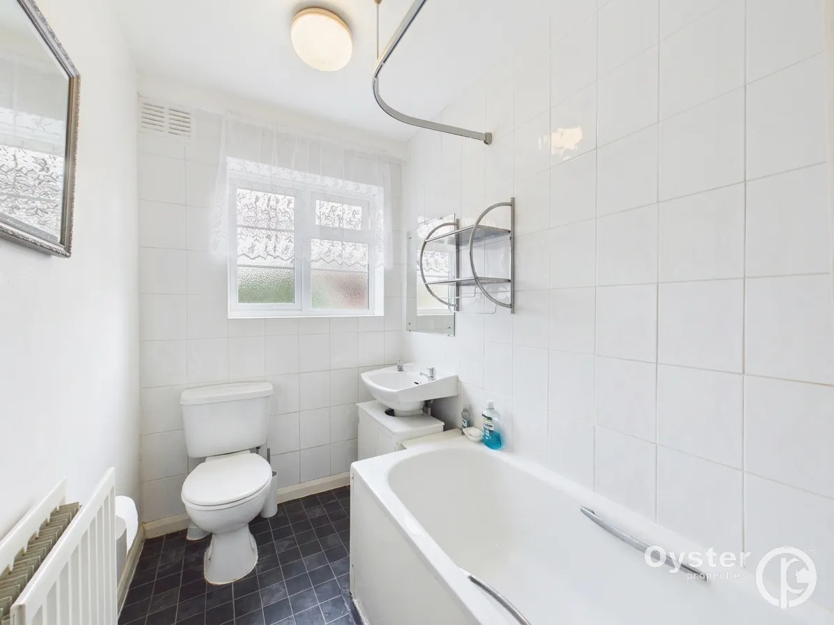 Bishop Ken Road, Harrow, HA3, photo 6