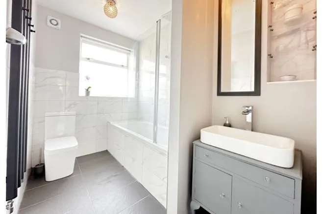 Holmesdale Road, London, photo 10