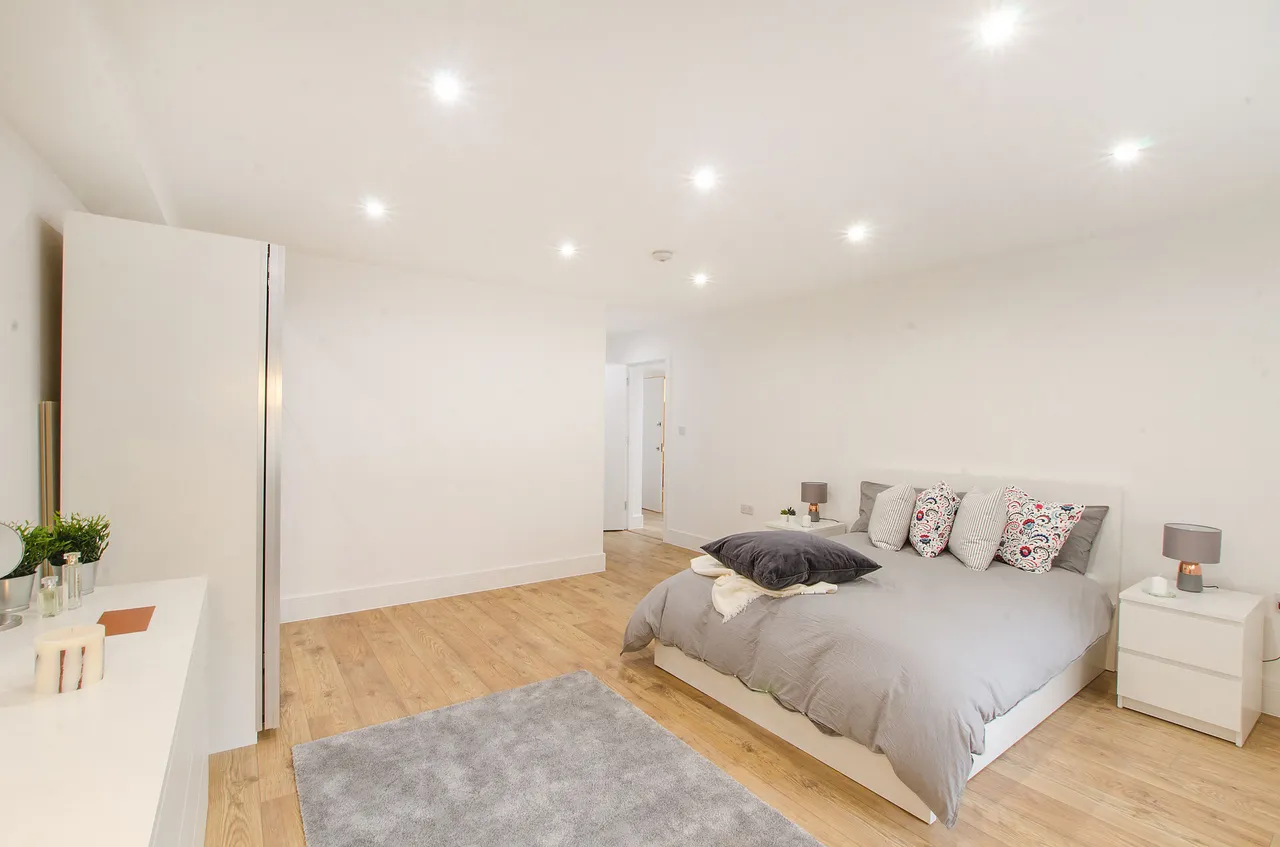 Flat 1, 138-142 Camberwell Road, London, photo 4