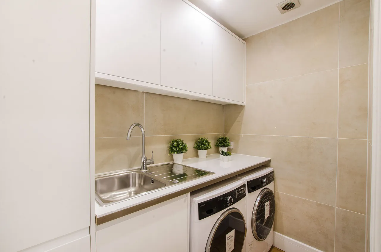 Flat 1, 138-142 Camberwell Road, London, photo 7