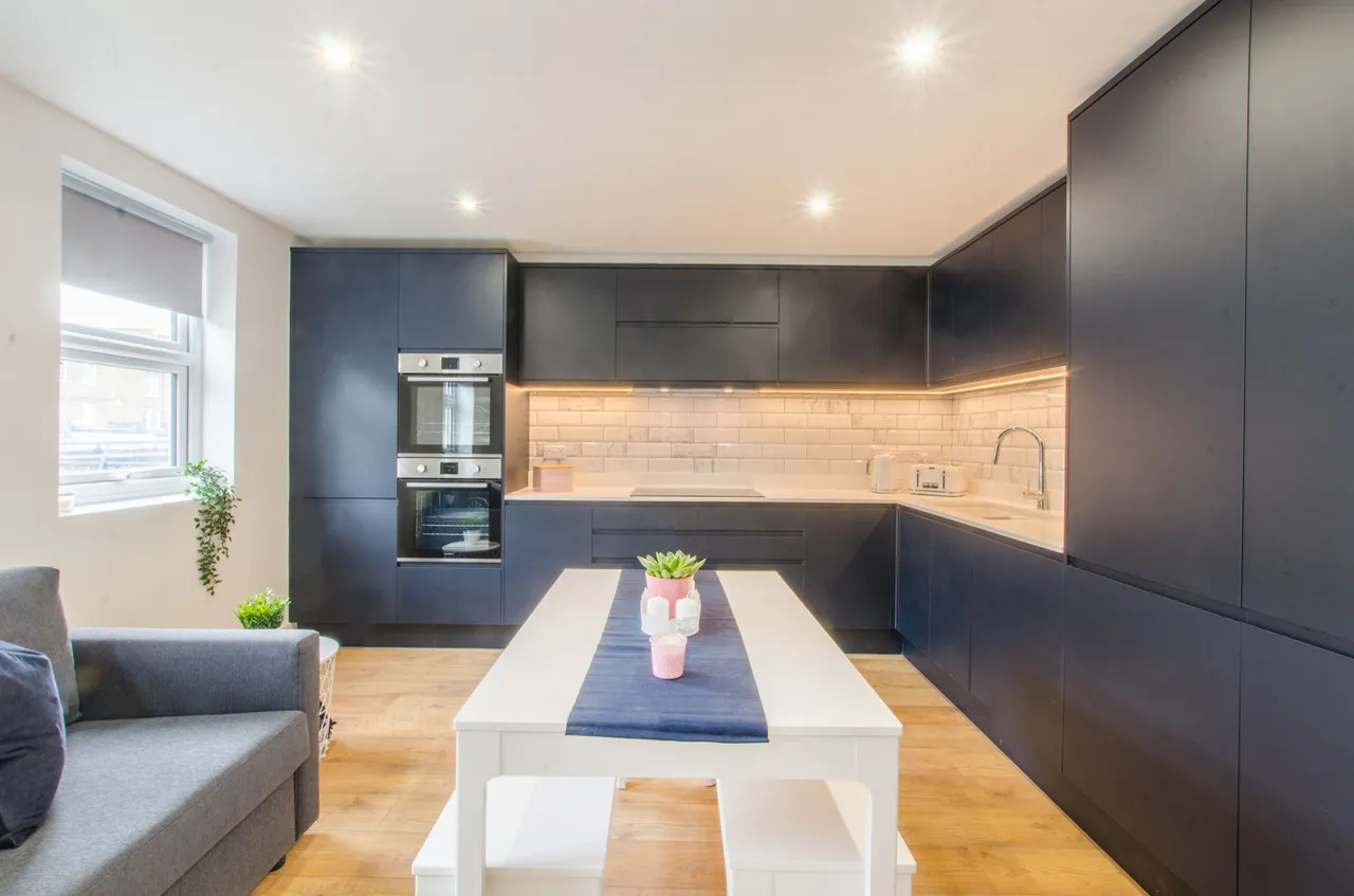 Flat 1, 138-142 Camberwell Road, London, photo 6