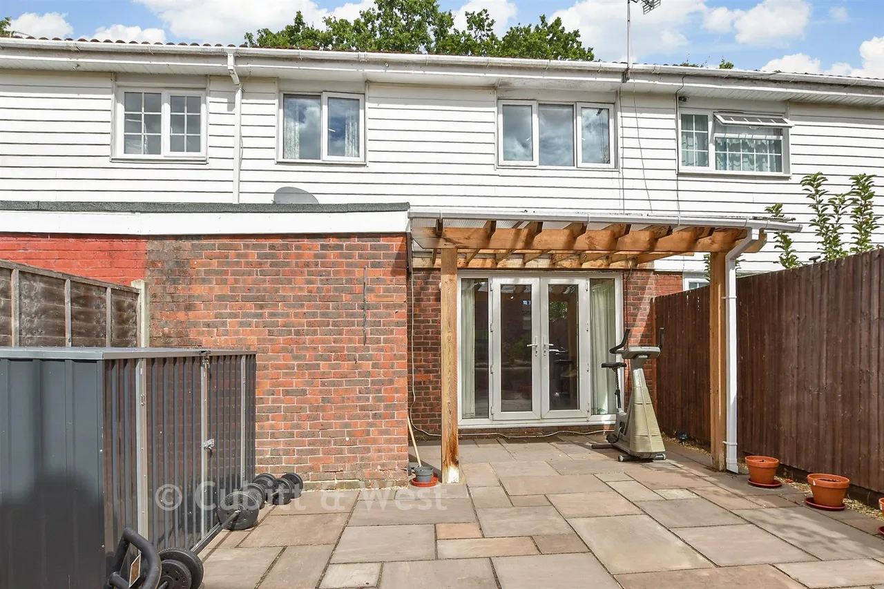 Berstead Walk, Bewbush, RH11, photo 11