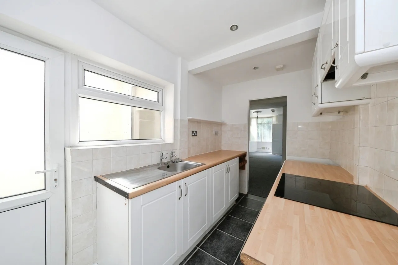 Leeming Lane South, Mansfield Woodhouse, Mansfield, Nottinghamshire, NG19, photo 7