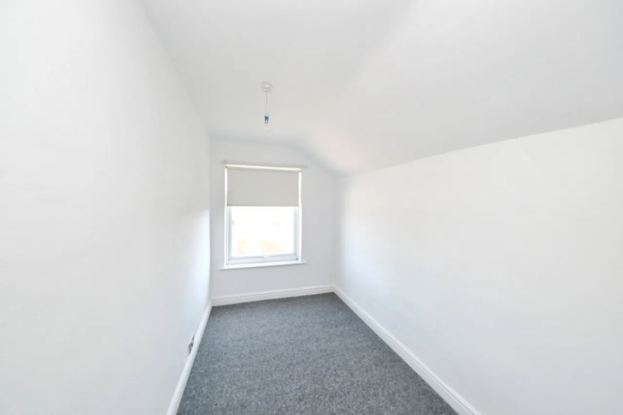 Leeming Lane South, Mansfield Woodhouse, Mansfield, Nottinghamshire, NG19, photo 11