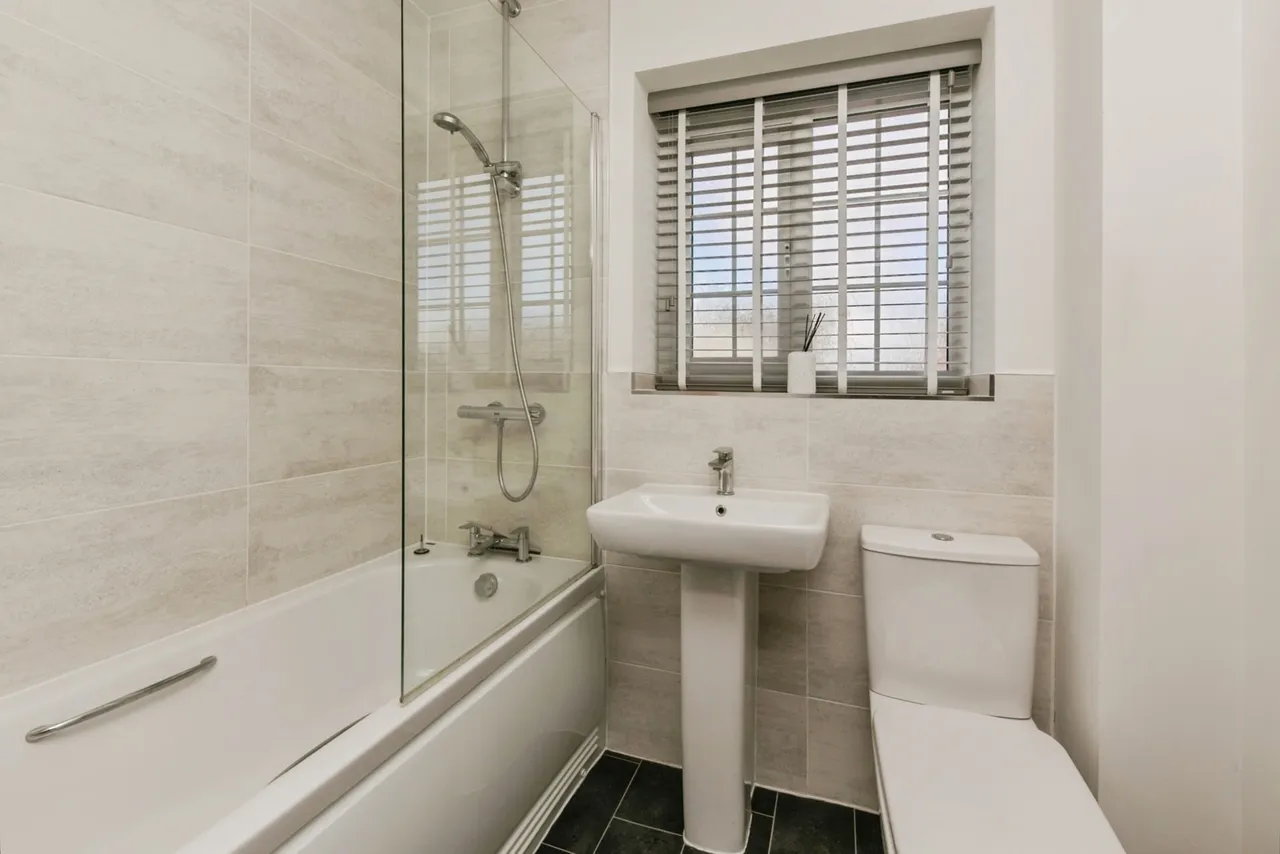 College Way, Hartford, Northwich, Cheshire, CW8, photo 9