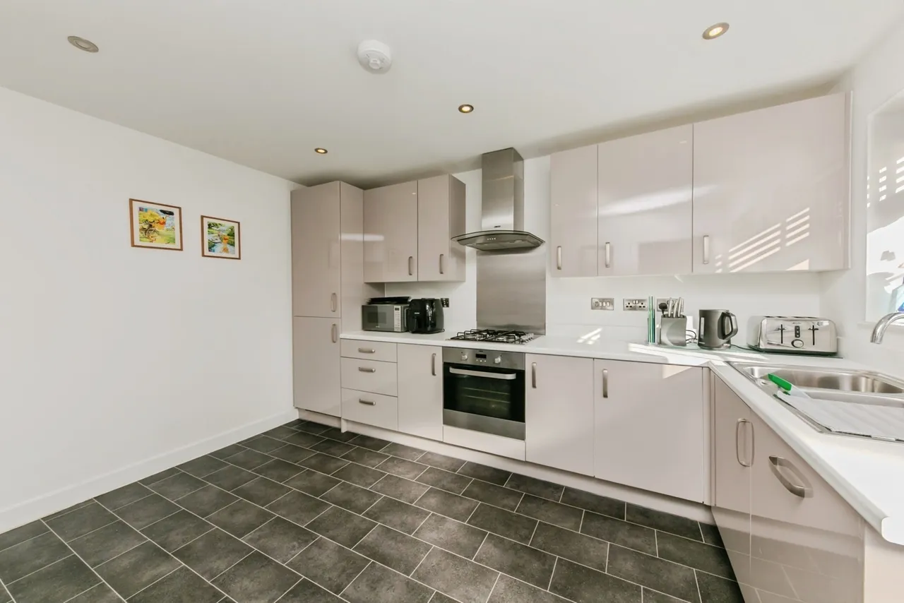 College Way, Hartford, Northwich, Cheshire, CW8, photo 8