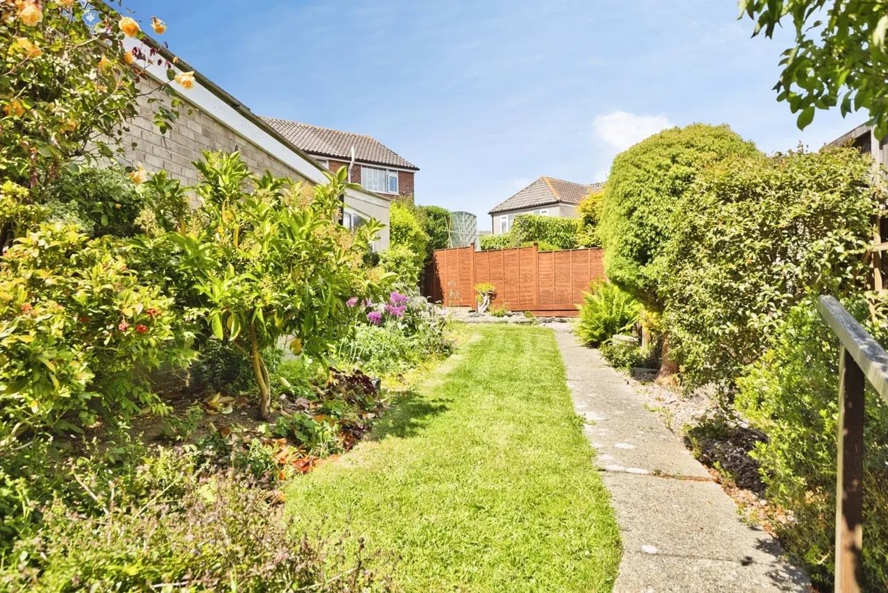 Bucklers Mead Road, Yeovil, BA21, photo 6