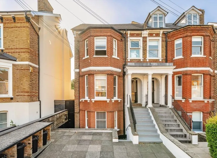 1 bed flat to rent — Amyand Park Road, St Margarets, TW1