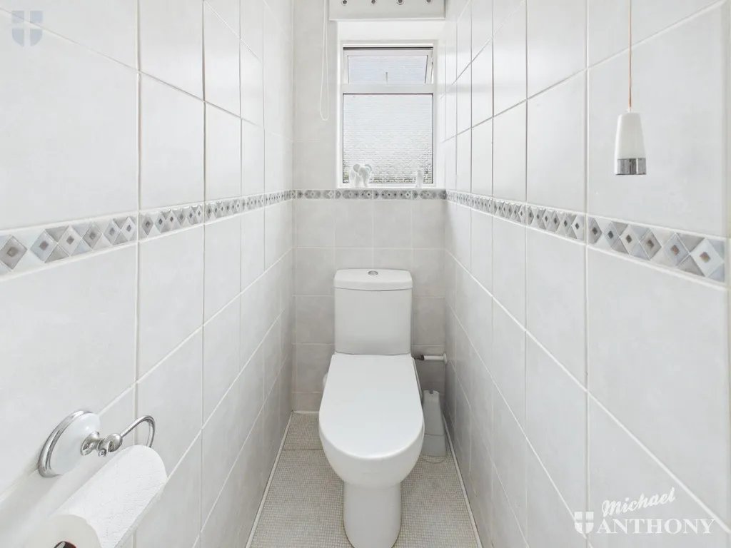 Brudenell Drive, Stoke Mandeville, Aylesbury, HP22 5UR, photo 12