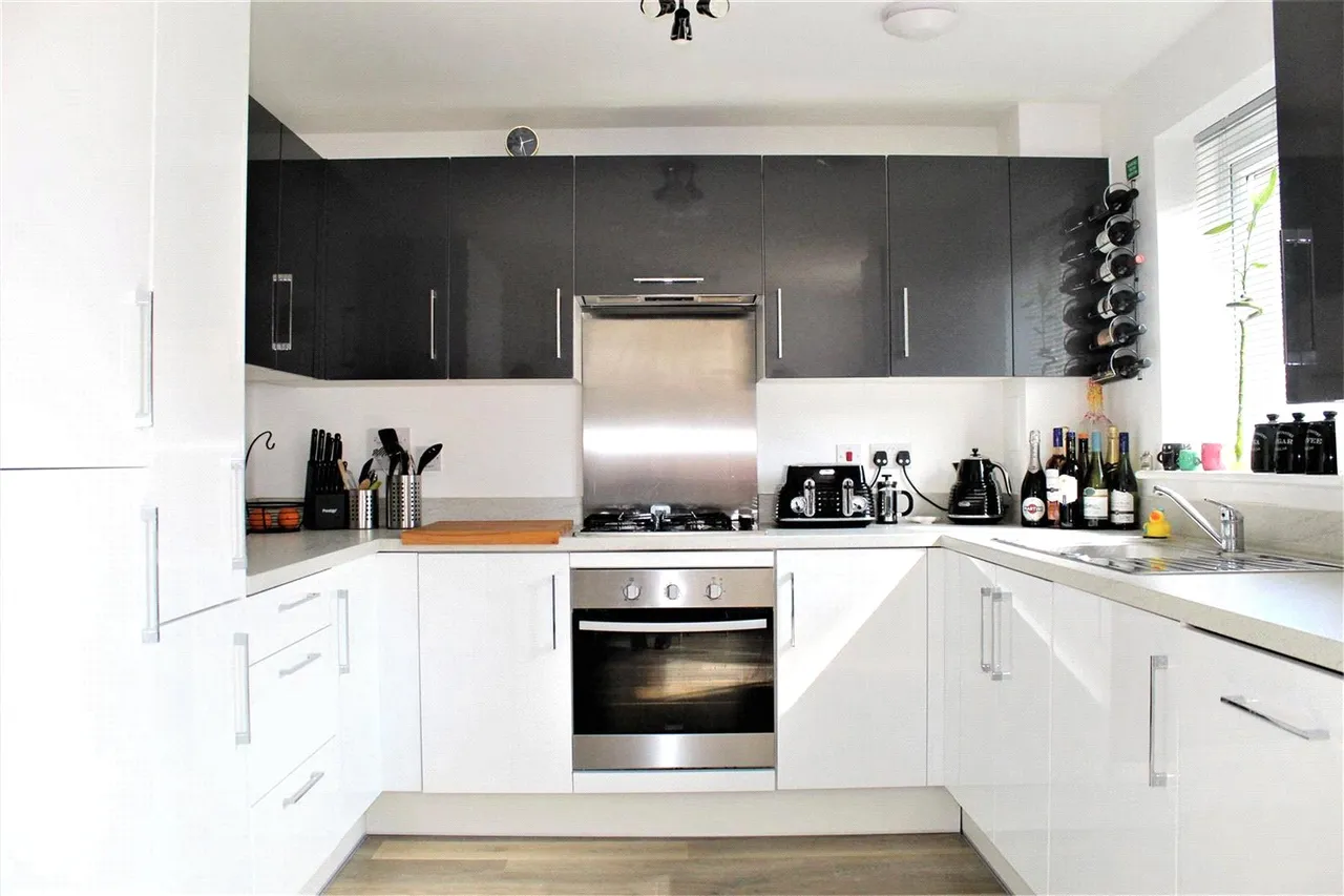 Darwin Avenue, Dartford, DA1, photo 7