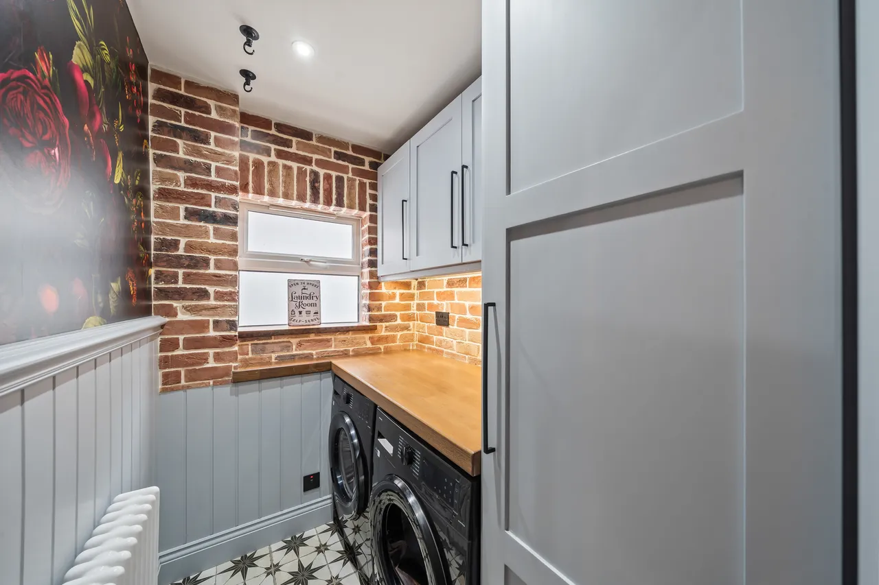 Brinkley Road, WORCESTER PARK, Surrey, Worcester Park, KT48JF, photo 12