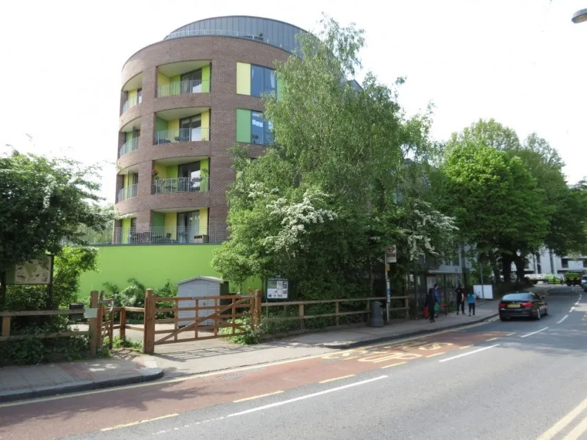 Bollo Lane, Chiswick, photo 3
