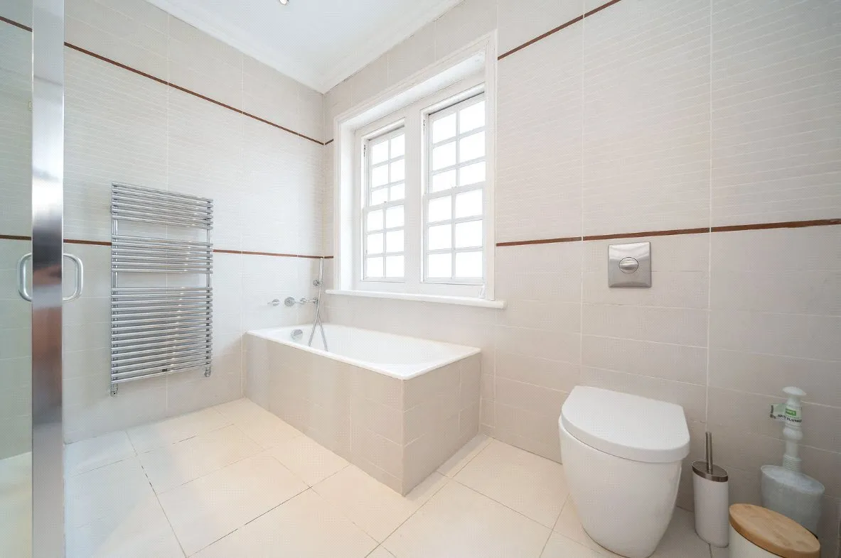Bracknell Gardens, Hampstead, NW3, photo 9