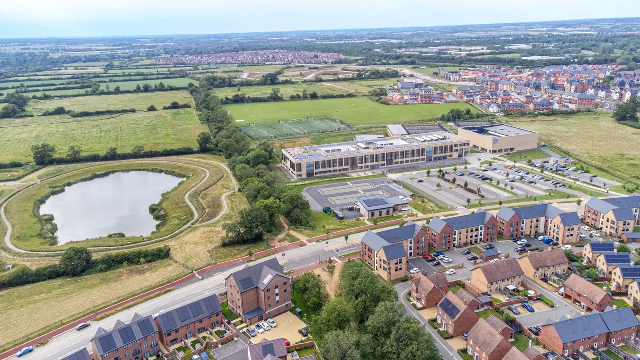 Barrosa Way, Whitehouse, MK8, photo 19