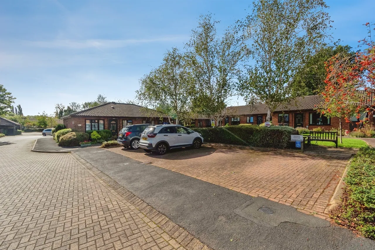 Remington Drive, Cannock, WS11, photo 17