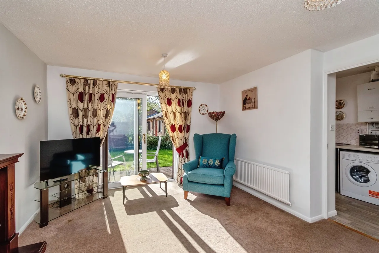 Remington Drive, Cannock, WS11, photo 3