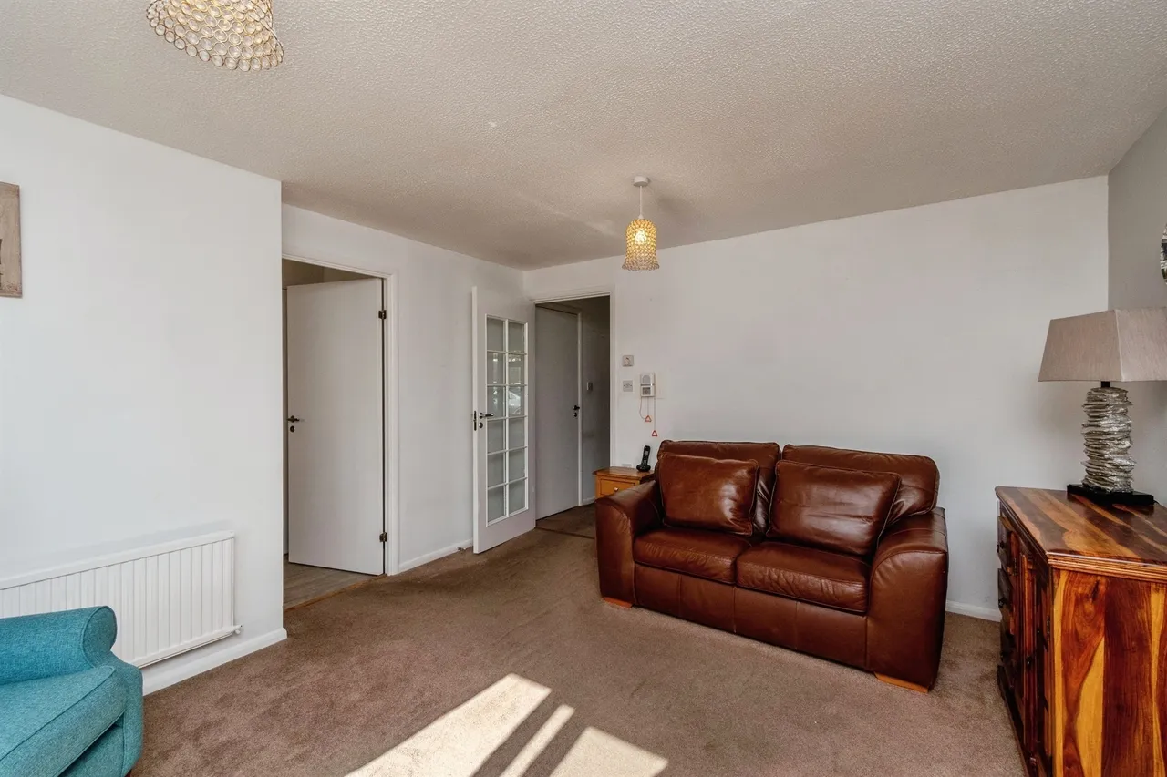 Remington Drive, Cannock, WS11, photo 4