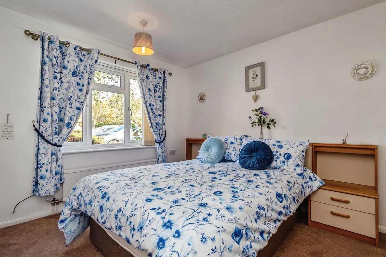 Remington Drive, Cannock, WS11, photo 8