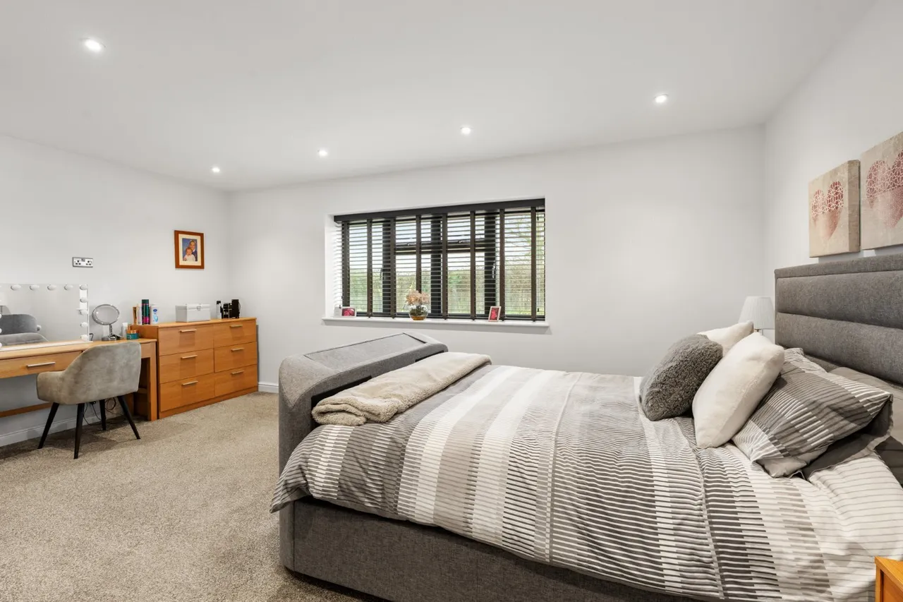 Bures Road, West Bergholt, CO6, photo 14