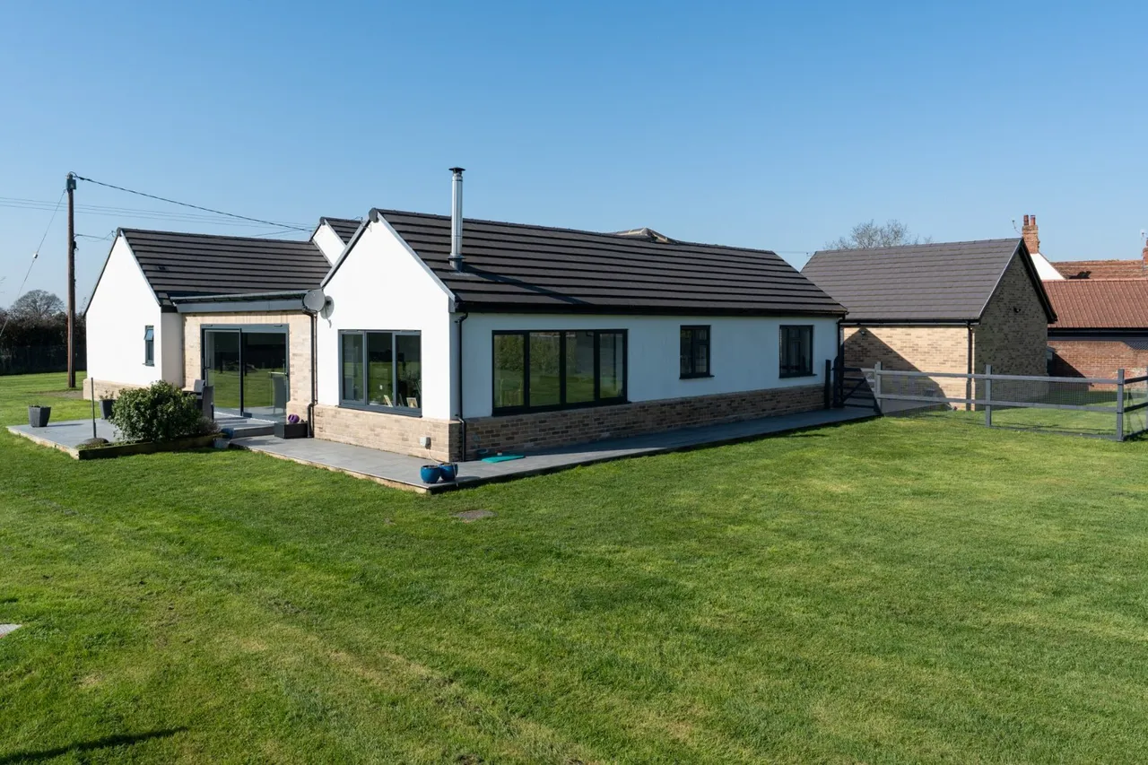 Bures Road, West Bergholt, CO6, photo 29