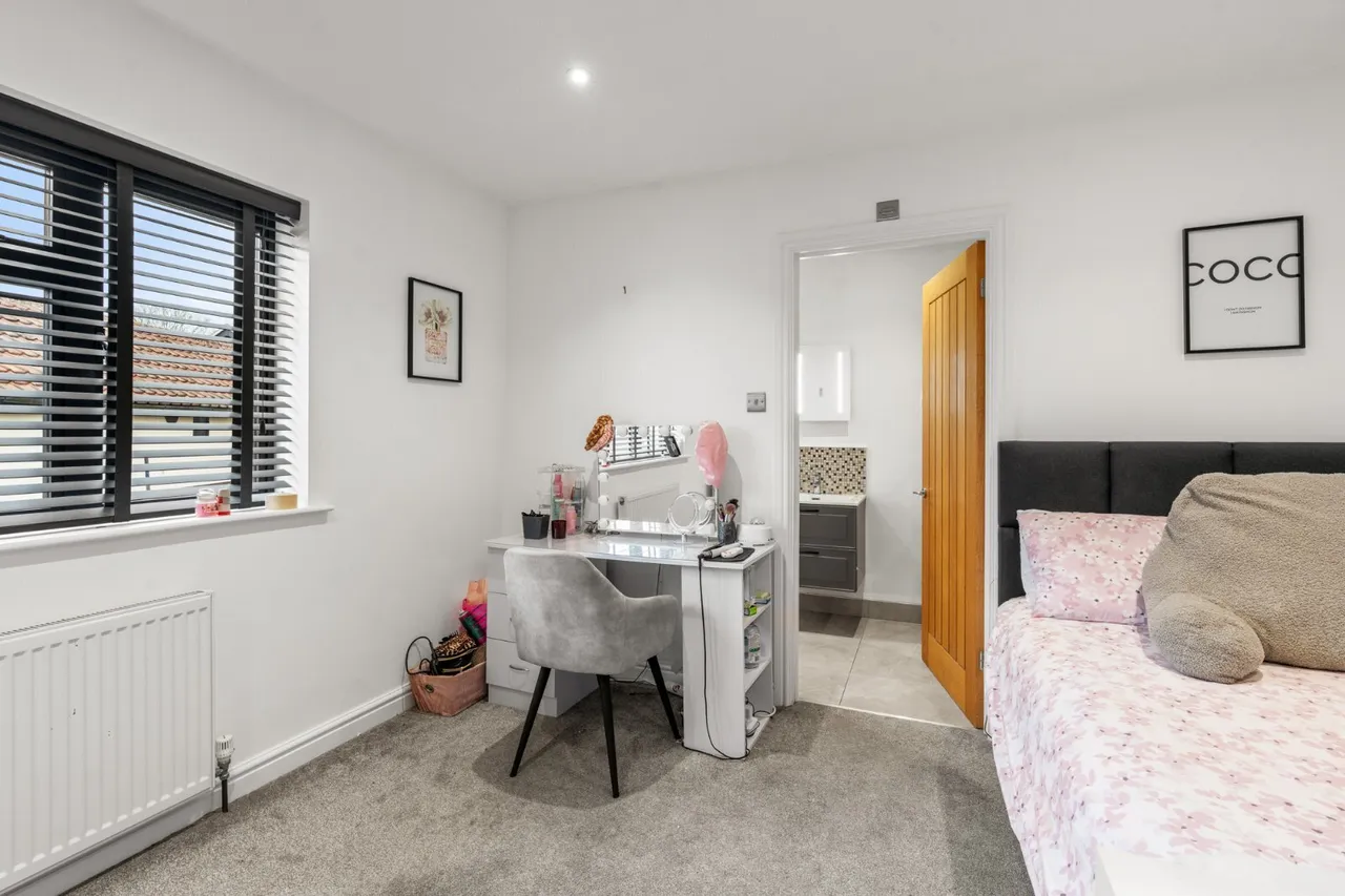 Bures Road, West Bergholt, CO6, photo 18