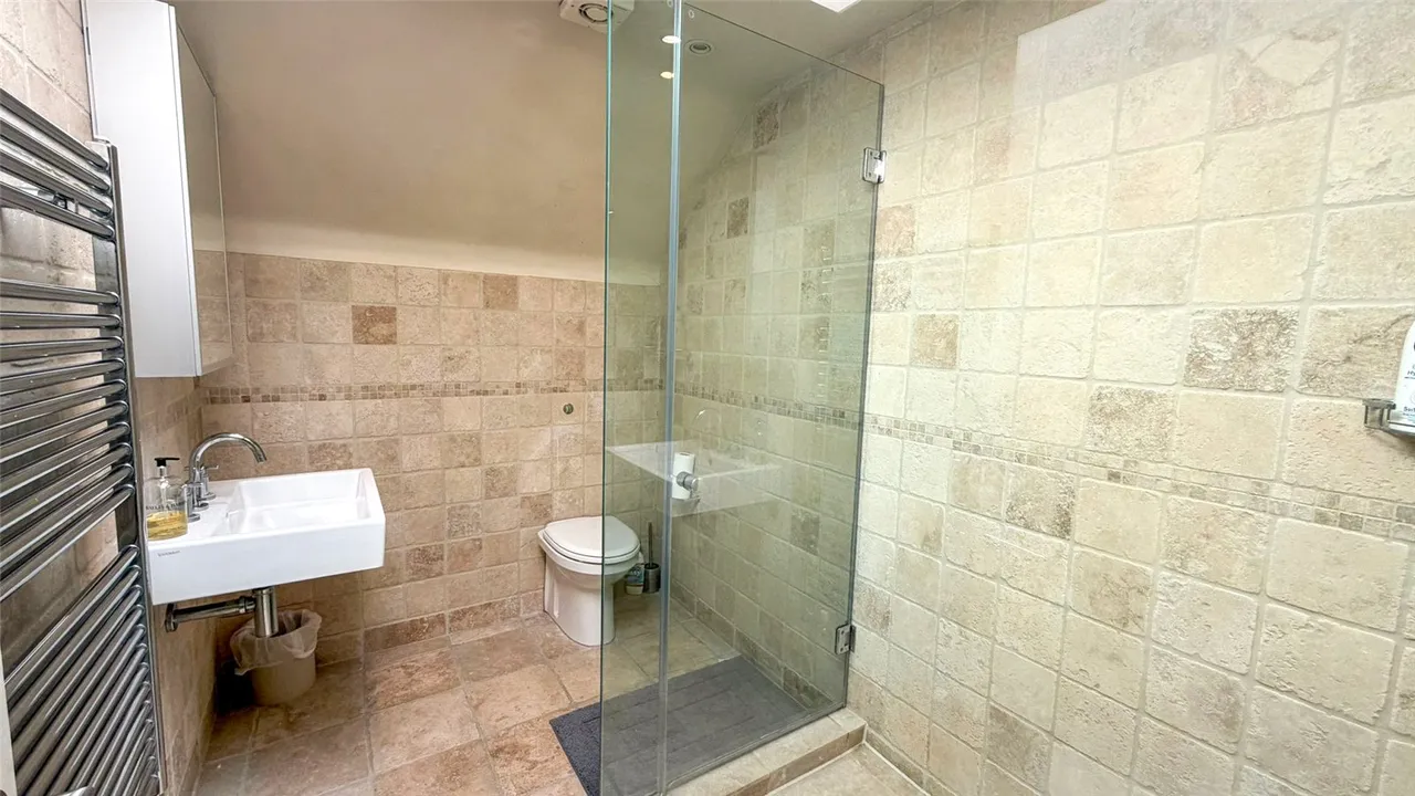 Covert Way, Hadley Wood, EN4 0LT, photo 16