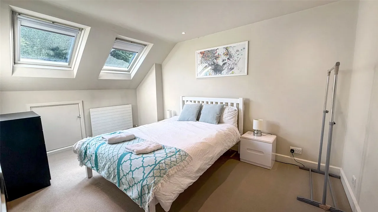 Covert Way, Hadley Wood, EN4 0LT, photo 15