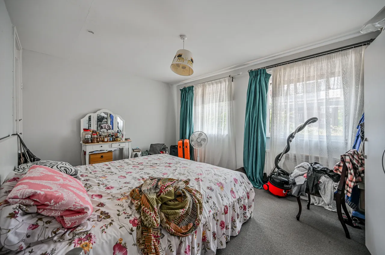 40 Howard Road, London, photo 3