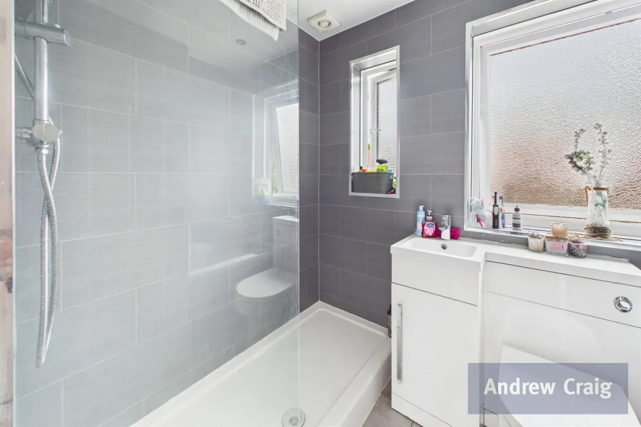 Fife Avenue, Jarrow, NE32, photo 10