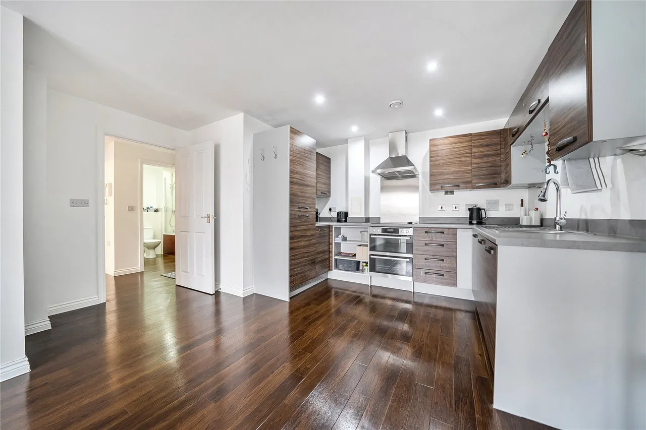 Homesdale Road, Bromley, BR2, photo 2