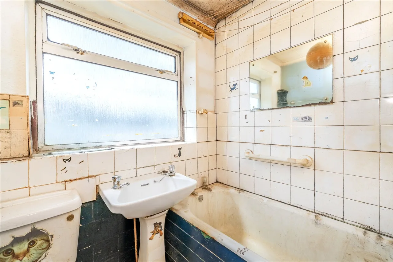 Green Lane, Hanworth, TW13 6TN, photo 7