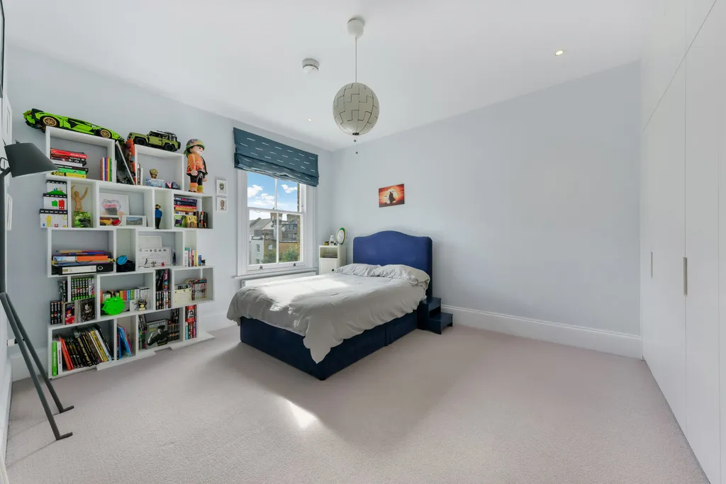 Rosehill Road, London, SW18, photo 12