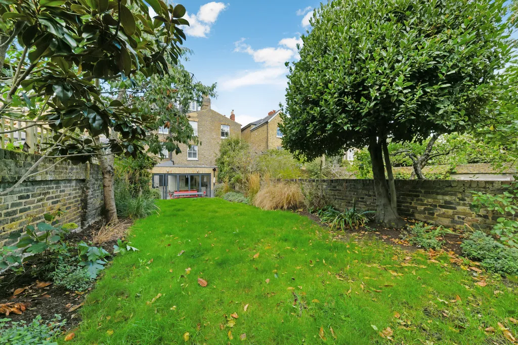 Rosehill Road, London, SW18, photo 15