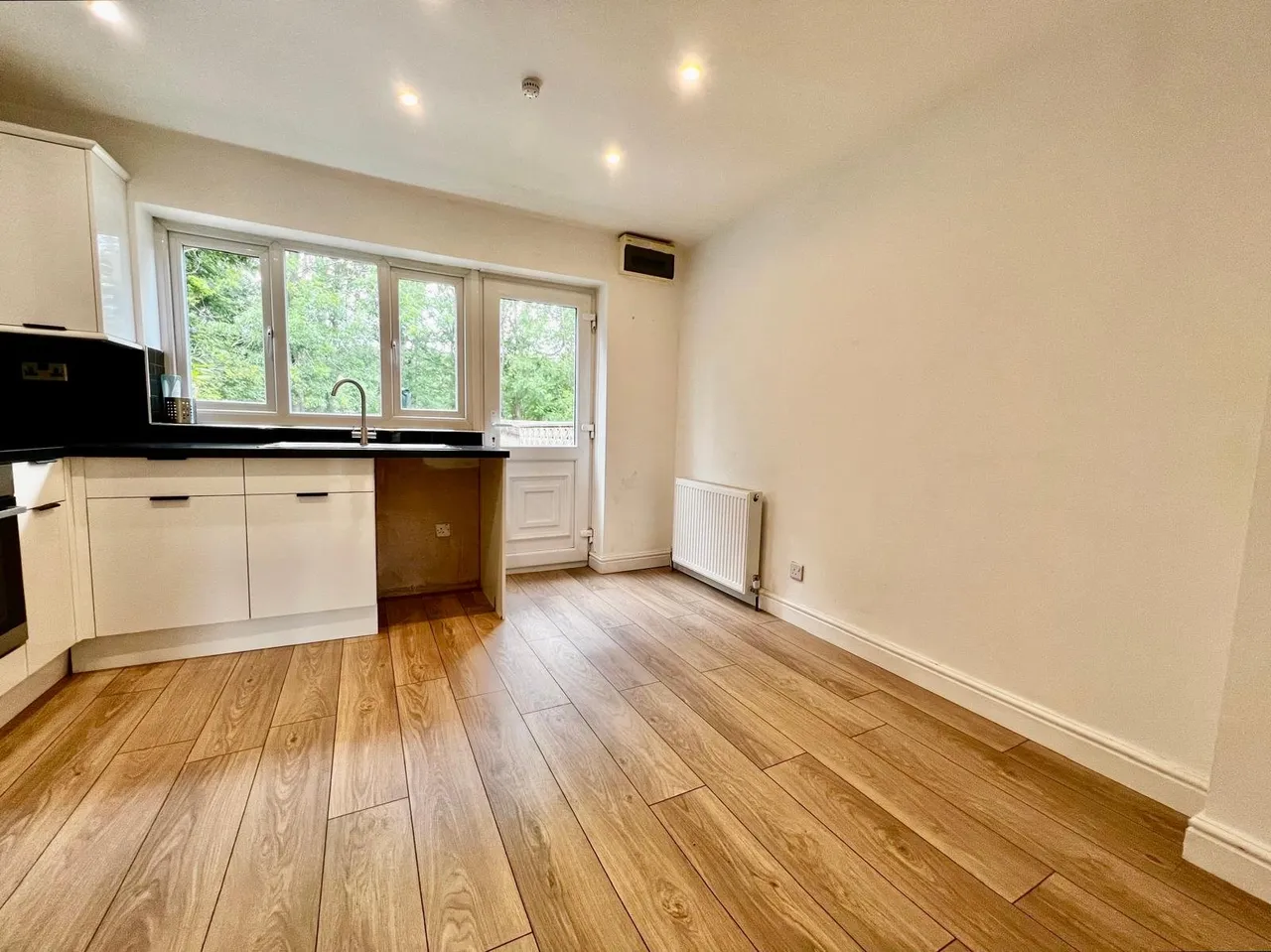 Low Lane, Horsforth, LS18, photo 8