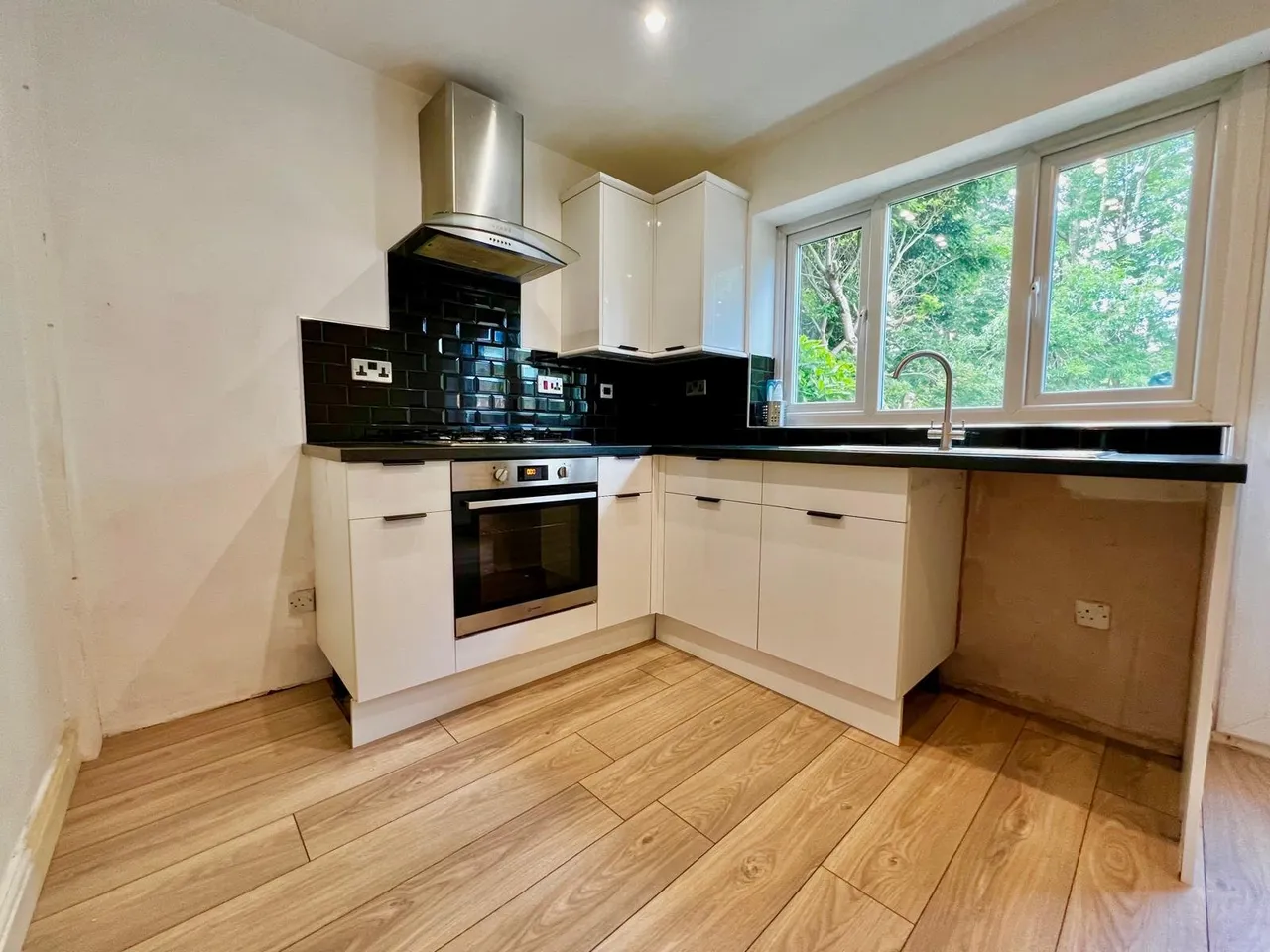 Low Lane, Horsforth, LS18, photo 9