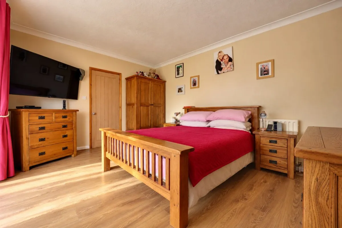 Fridaybridge Road, Elm, PE14, photo 11