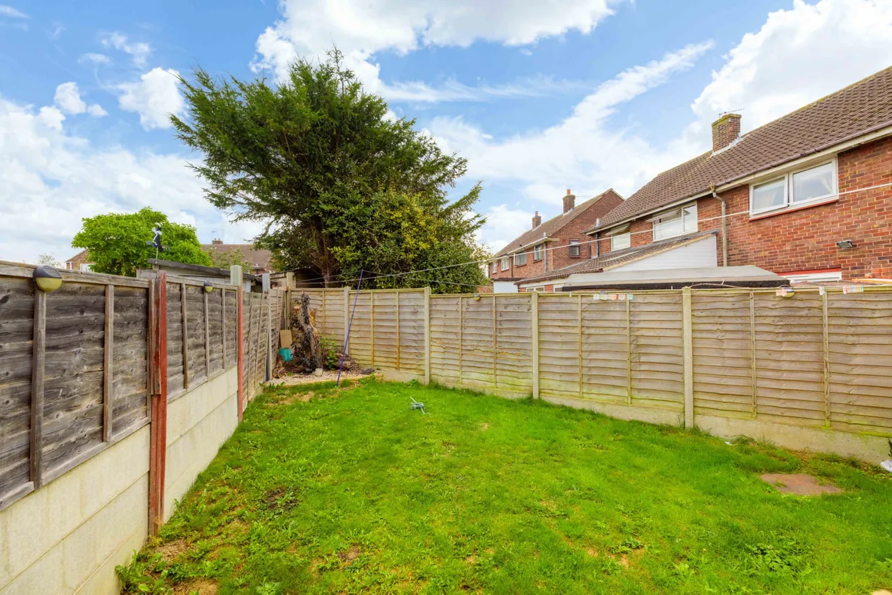 Christchurch Road, Grantham, photo 14