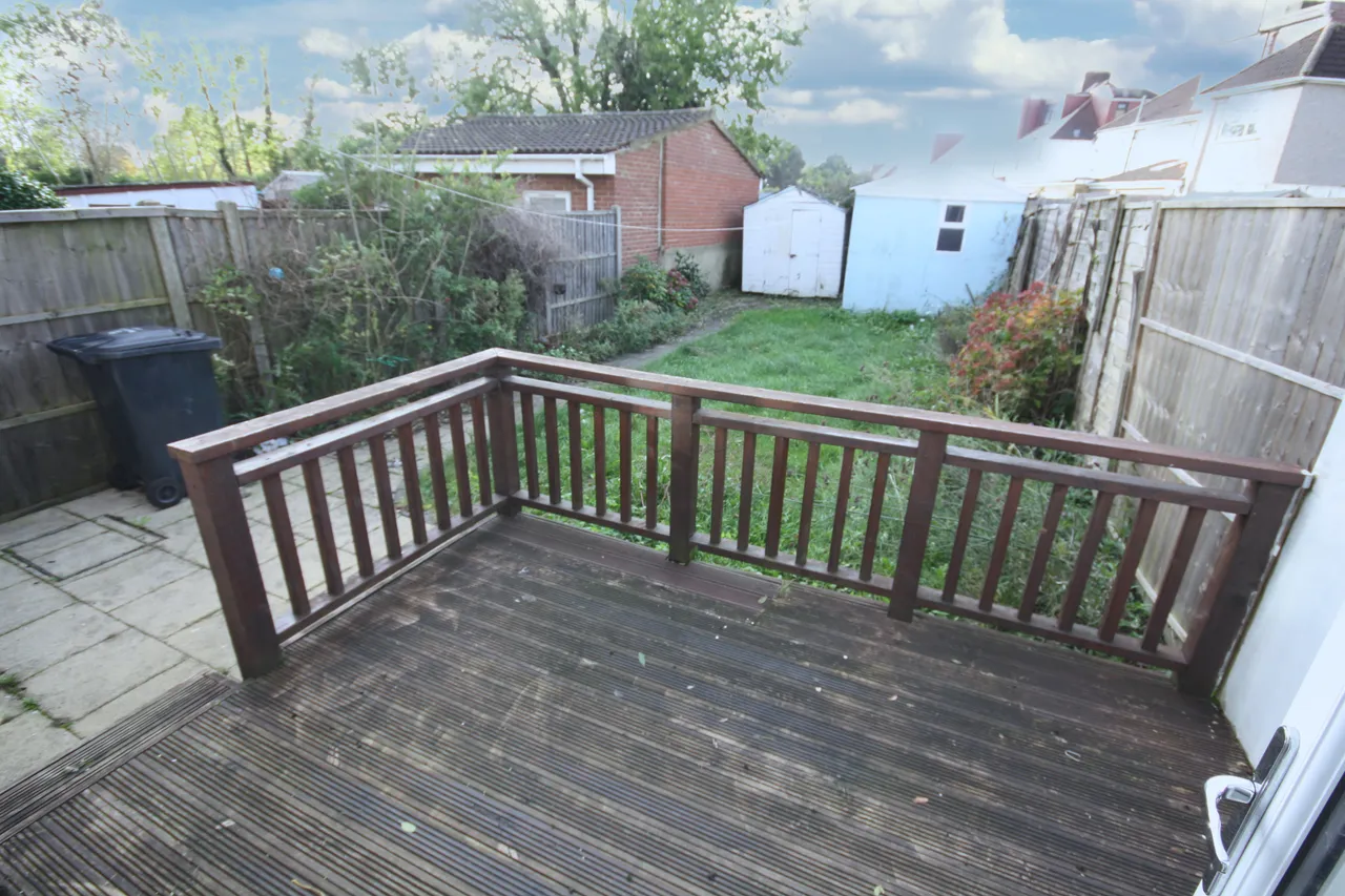 Owen Close, Northolt, UB5, photo 10