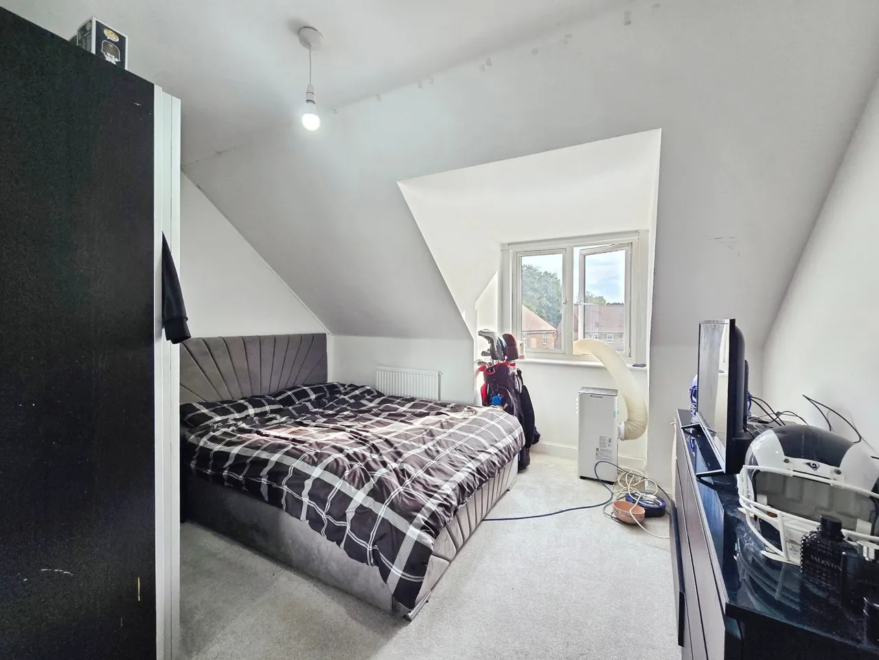 Blackburne Way, Tongham, GU10, photo 4