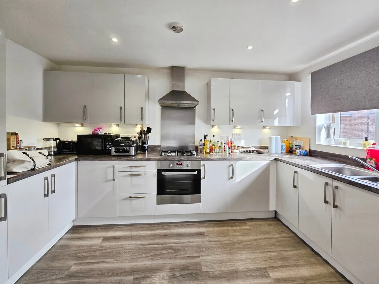 Blackburne Way, Tongham, GU10, photo 3