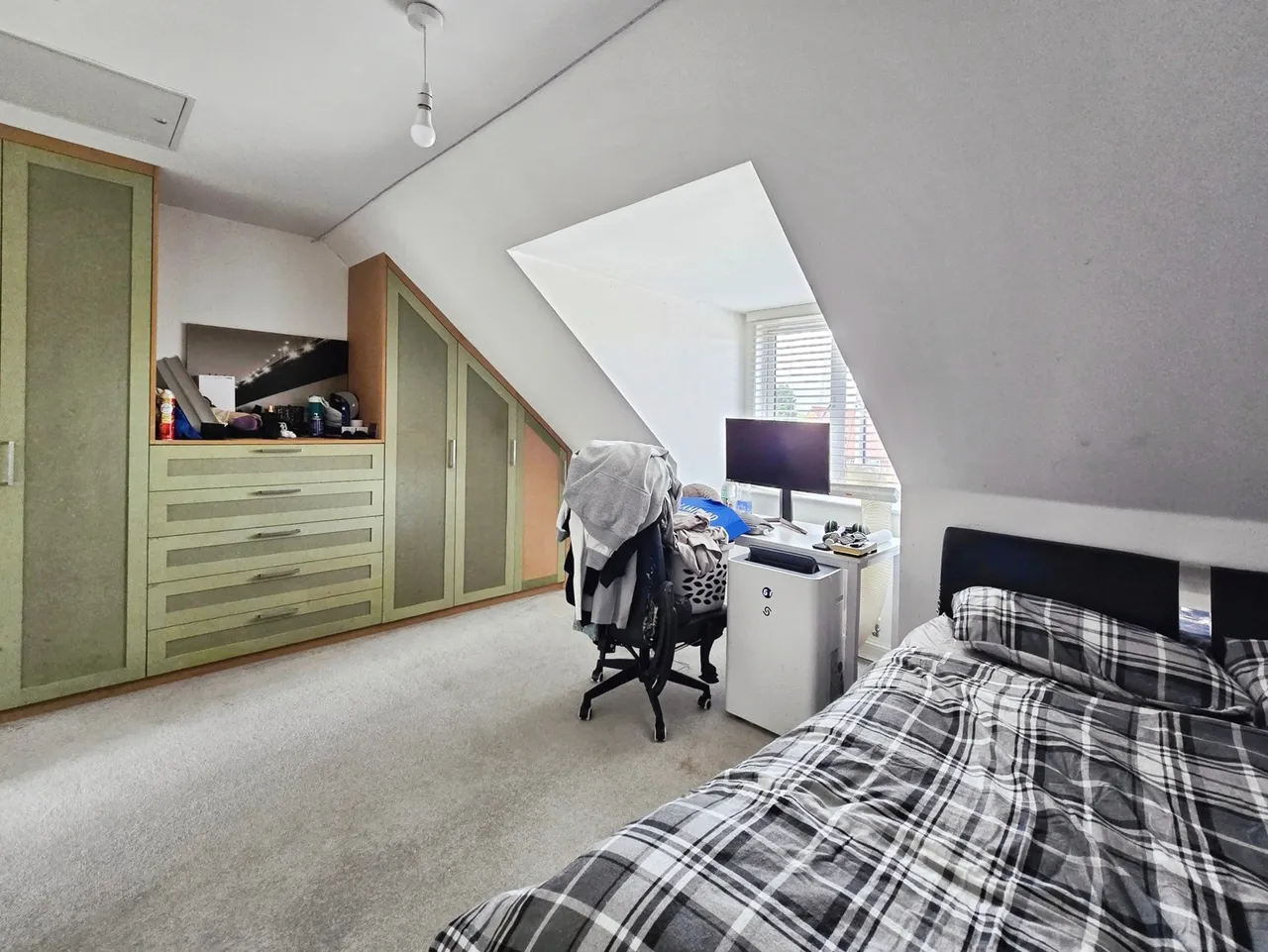 Blackburne Way, Tongham, GU10, photo 6